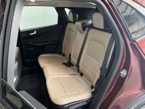 Used 2021 Ford Escape SEL AWD/4WD image 19