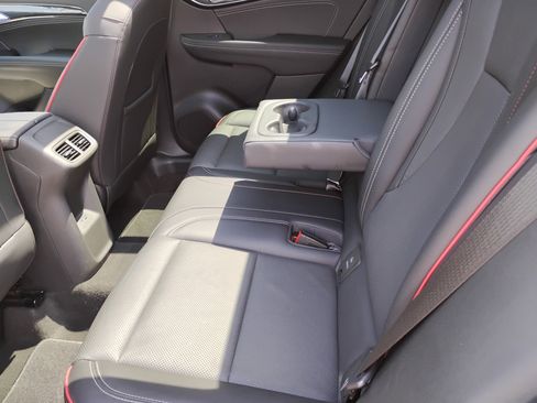 Used 2023 Buick Envision Essence w/ Sport Touring Package AWD/4WD image 18