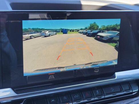 New 2026 GMC Sierra 1500 SLT AWD/4WD image 17