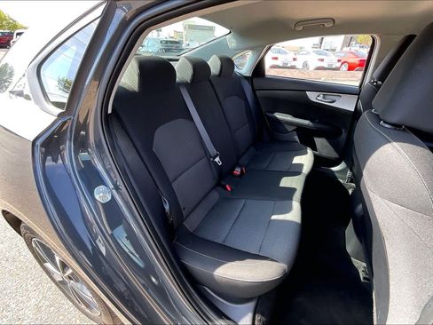 Used 2024 Kia Forte LXS image 19