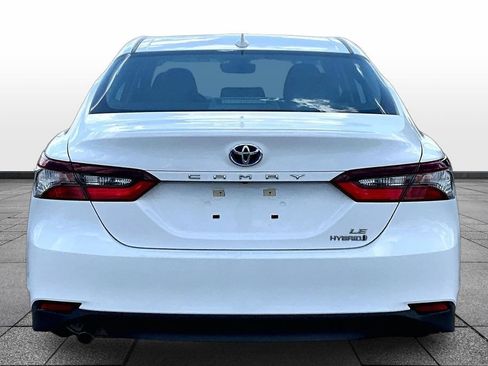 Used 2021 Toyota Camry LE w/ Protection Package (Q2) (TMS) FWD image 4