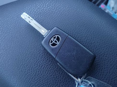 Certified 2023 Toyota Camry SE FWD image 22