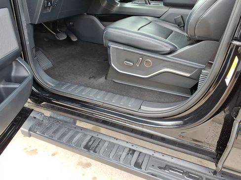 Used 2024 Ford F150 Lariat w/ Equipment Group 502A High AWD/4WD image 12