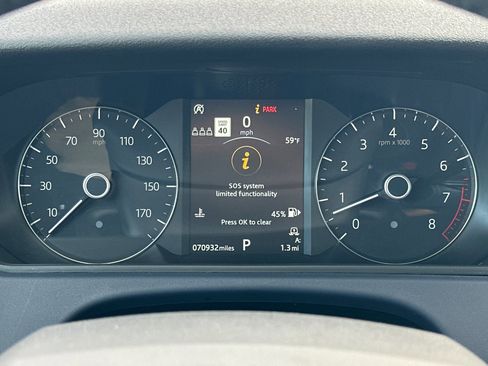 Used 2019 Land Rover Range Rover Velar S image 25