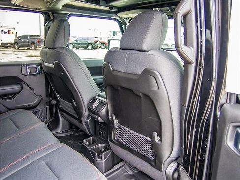 New 2026 Jeep Wrangler Unlimited Rubicon w/ Safety Group image 21