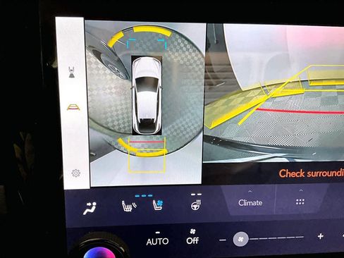 Used 2023 Lexus RZ 450e Premium image 35