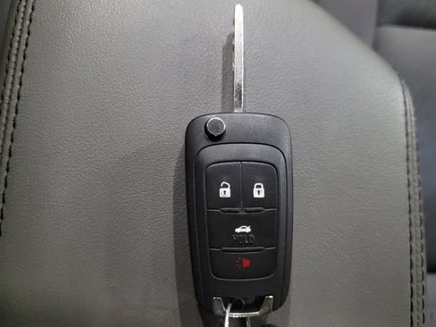 Used 2015 Chevrolet Malibu LS w/ Protection Package FWD image 32