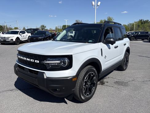 New 2026 Ford Bronco Sport Outer Banks AWD/4WD image 1