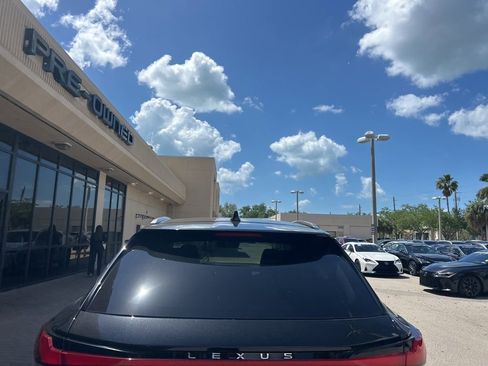 Used 2024 Lexus RX 350 Premium w/ Accessory Package (Z1) image 5