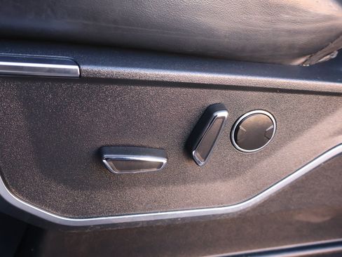 Used 2023 Ford F150 Raptor image 11