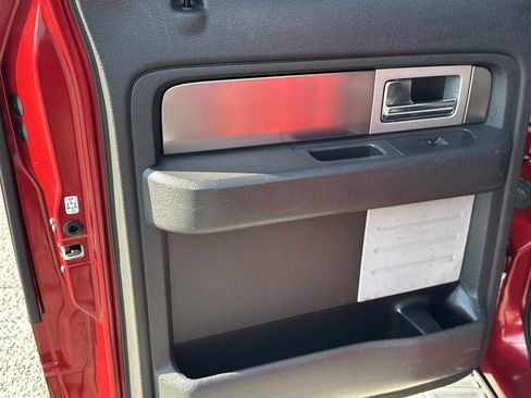 Used 2014 Ford F150 FX4 w/ Equipment Group 402A Luxury image 11