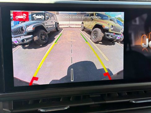 New 2026 Jeep Wrangler Unlimited Rubicon AWD/4WD image 18