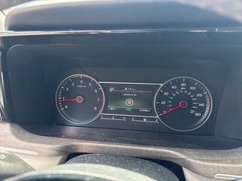 Used 2023 Kia Sorento EX w/ Panoramic Sunroof Package image 4