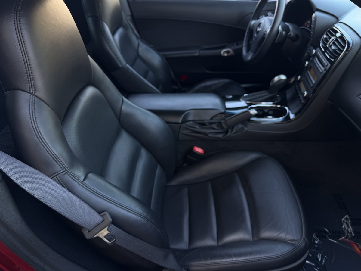 Used 2009 Chevrolet Corvette Coupe w/ Preferred Equipment Group RWD image 21