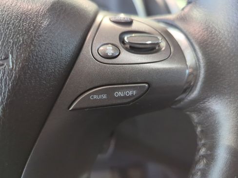 Used 2023 Nissan Murano SL w/ SL Moonroof Package image 17