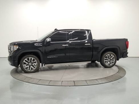 Used 2024 GMC Sierra 1500 Denali w/ Denali Reserve Package AWD/4WD image 4