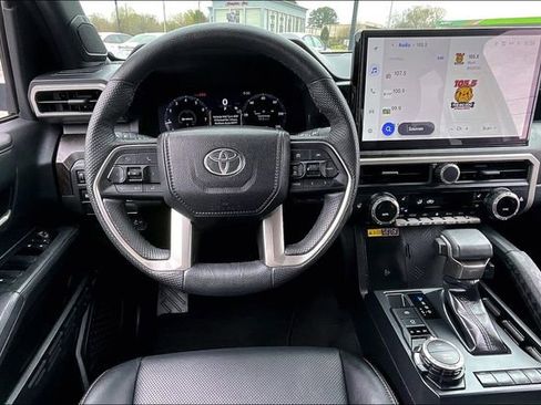 Used 2024 Toyota Tacoma Limited w/ Limited Package (LT) image 8