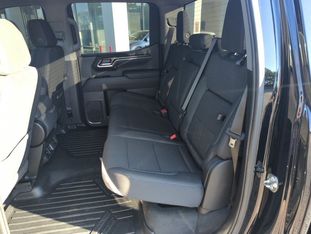 Used 2025 GMC Sierra 1500 Elevation RWD image 28