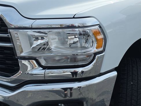 Used 2024 RAM 2500 Big Horn image 29