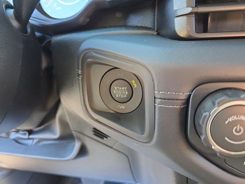 New 2026 Jeep Gladiator Rubicon w/ Safety Group image 24