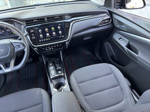 Used 2023 Chevrolet Bolt EUV LT w/ Driver Confidence Package FWD image 22