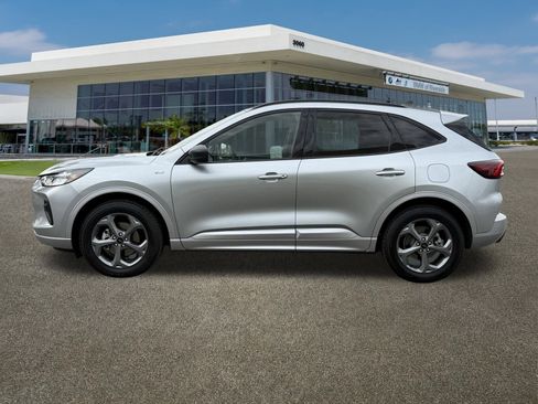 Used 2024 Ford Escape ST-Line image 6