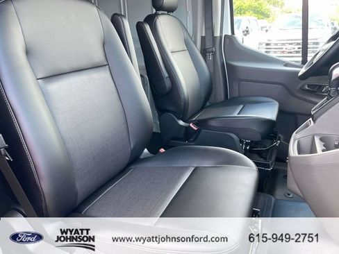 New 2026 Ford Transit 250 148 Medium Roof RWD image 21