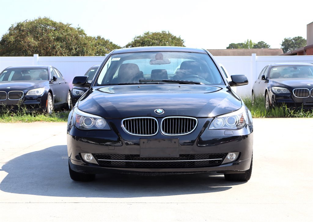 Used 2010 BMW 535i Sedan RWD image 2