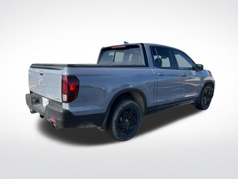 Used 2023 Honda Ridgeline Black Edition image 3