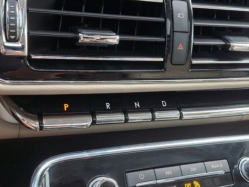 Certified 2024 Lincoln Navigator Reserve AWD/4WD image 14