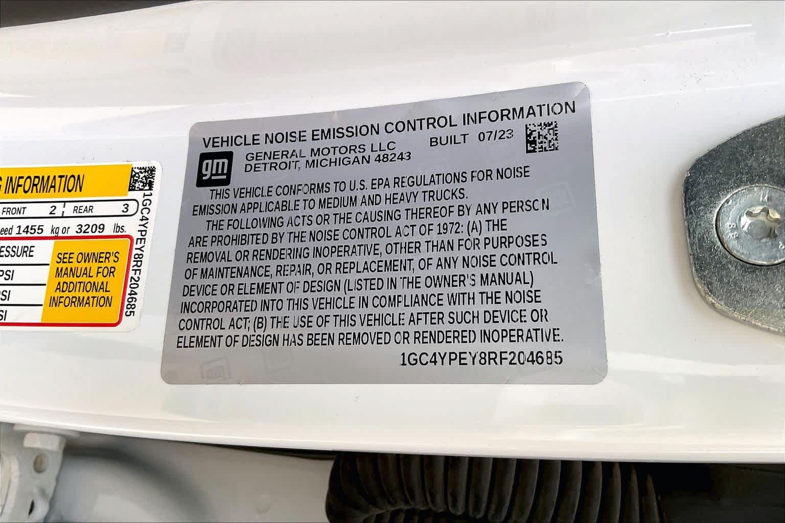 Certified 2024 Chevrolet Silverado 2500 LTZ w/ LTZ Plus Package AWD/4WD image 32
