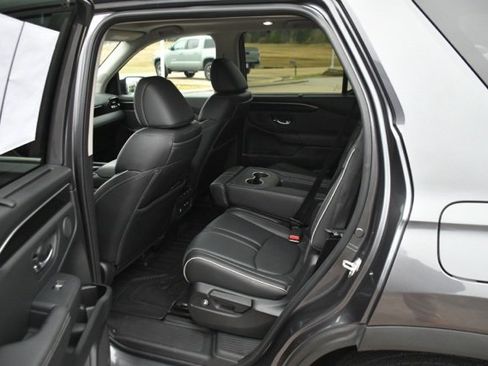 Used 2023 Honda Pilot Elite image 12