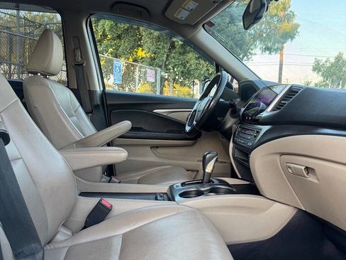 Used 2019 Honda Ridgeline RTL-T image 14