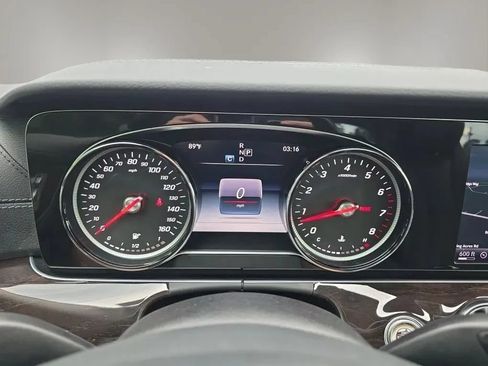 Used 2018 Mercedes-Benz E 400 4MATIC Coupe image 18