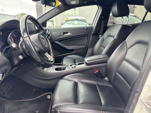 Used 2017 Mercedes-Benz GLA 250 image 9