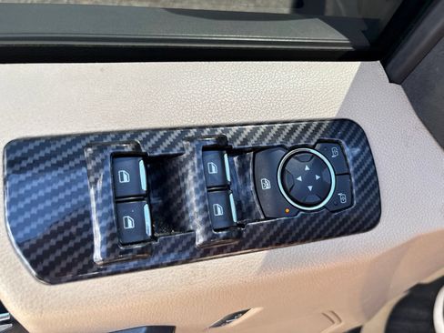 Used 2018 Ford F150 XLT w/ Equipment Group 302A Luxury RWD image 13