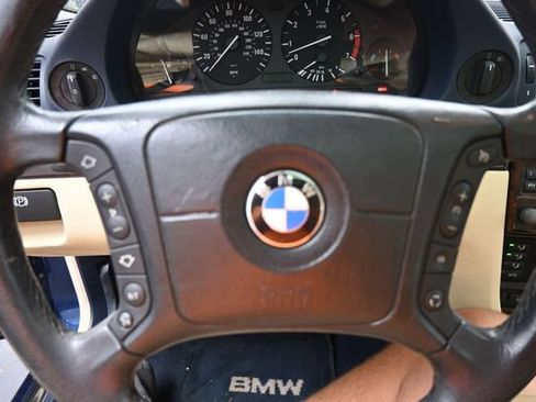 Used 2001 BMW 740i RWD image 21