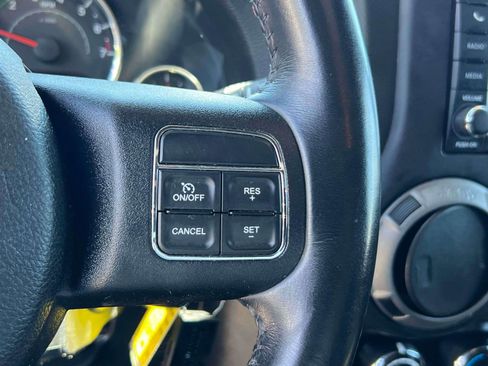Used 2016 Jeep Wrangler Sport w/ Quick Order Package 24S AWD/4WD image 17