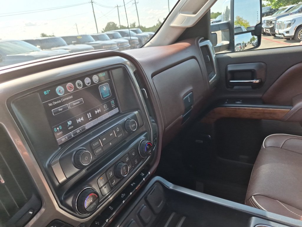 Used 2016 Chevrolet Silverado 2500 High Country AWD/4WD image 23