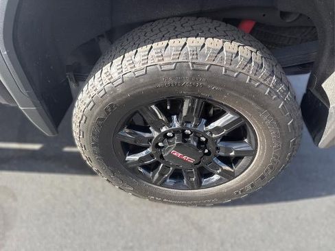 Certified 2024 GMC Sierra 2500 AT4 w/ AT4 Premium Plus Package image 9