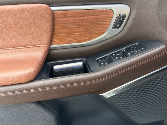 Certified 2025 Ford Expedition Max King Ranch AWD/4WD image 10