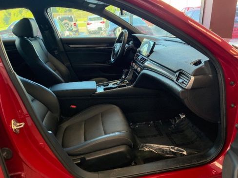 Used 2019 Honda Accord Sport image 30