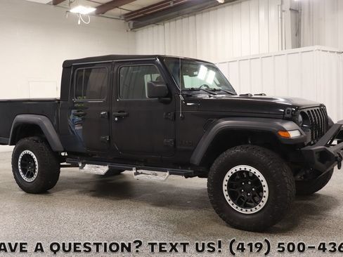 Used 2020 Jeep Gladiator Sport w/ Quick Order Package 24S AWD/4WD image 1