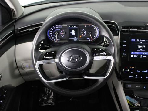Certified 2024 Hyundai Tucson SEL FWD image 9