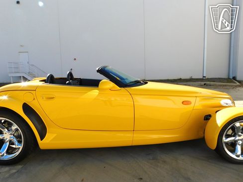 Used 2000 Plymouth Prowler image 31