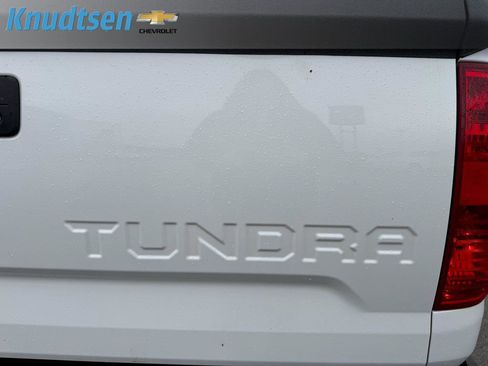 Used 2014 Toyota Tundra SR image 9