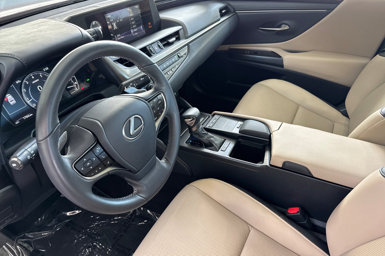 Used 2019 Lexus ES 350 w/ Premium Package FWD image 11