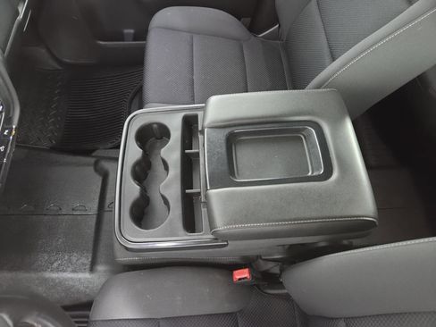 Used 2018 Chevrolet Silverado 1500 LT w/ All Star Edition AWD/4WD image 21