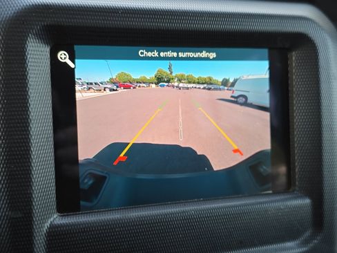 Used 2023 Jeep Gladiator Sport image 17