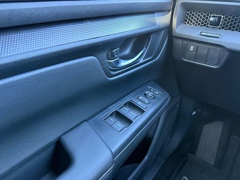 Used 2025 Honda CR-V Sport image 21